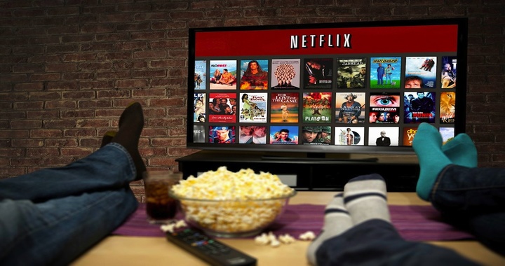 Netflix Peak Viewership Time between 2am to 5am