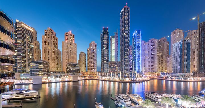 Dubai Reduces Municipality Sales Fees for Restaurants and Hotels
