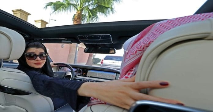 Saudi Arabia Starts Issuing Driving License to Women