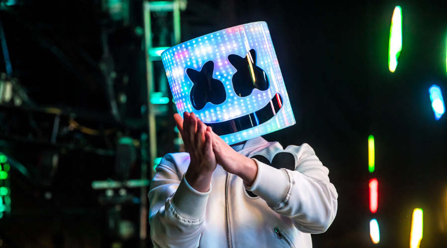 DJ Marshmello joins Pitbull for Live Performance at Dariyah Music Festival.jpg
