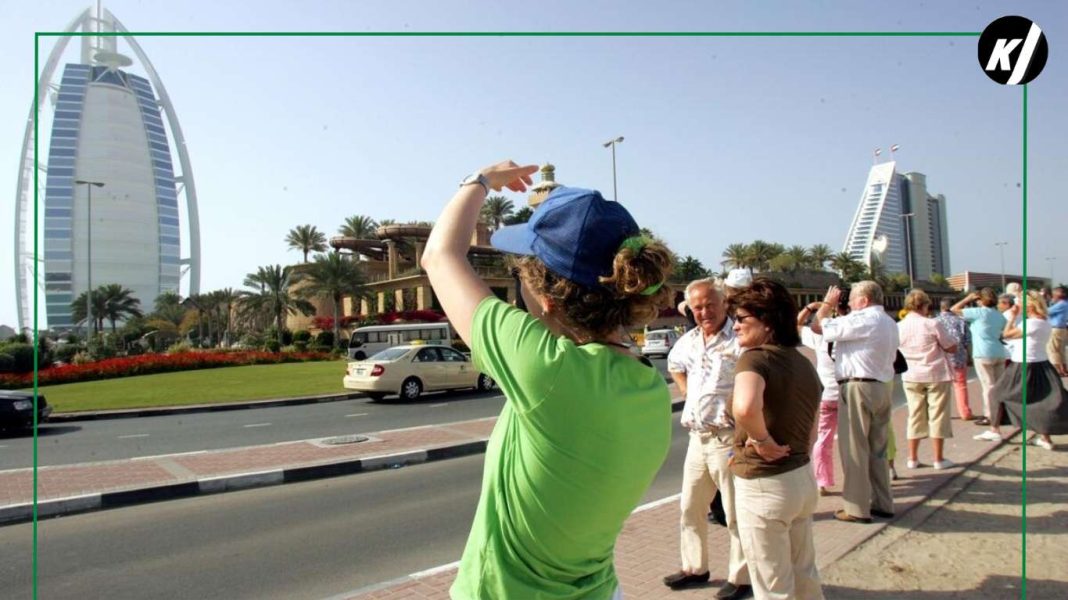 How to get a tour guide license in UAE?