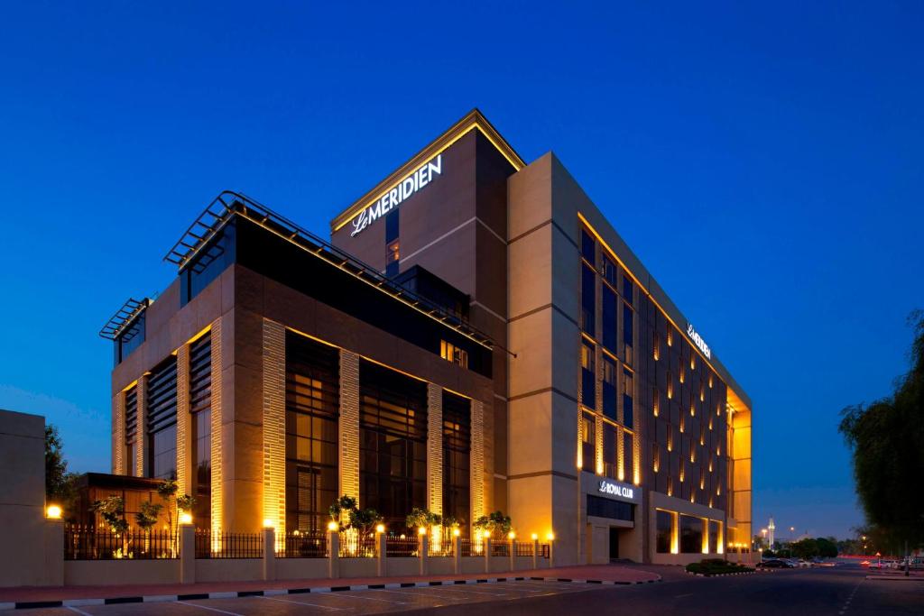 Le Méridien Dubai Hotel & Conference Centre affordable hotel